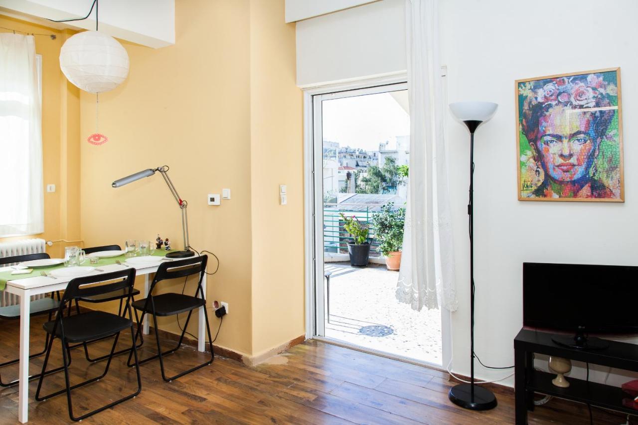 Ferienwohnung Bright Apt. With Lovely View In Lycabettus! Athen Exterior foto