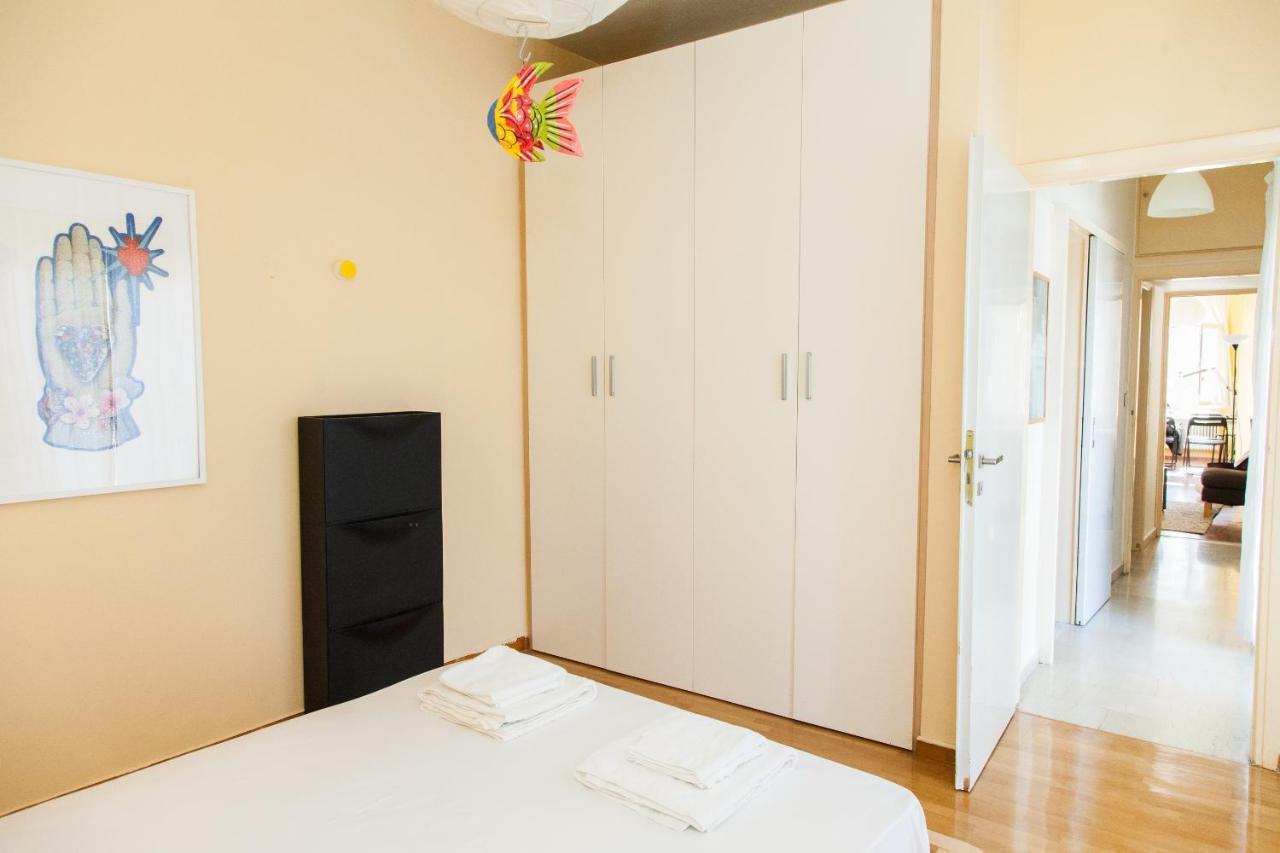 Ferienwohnung Bright Apt. With Lovely View In Lycabettus! Athen Exterior foto