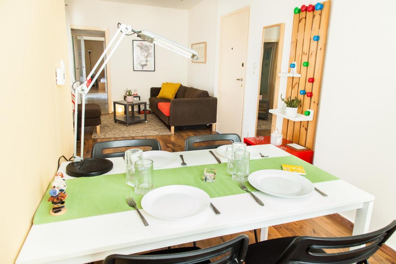 Ferienwohnung Bright Apt. With Lovely View In Lycabettus! Athen Exterior foto
