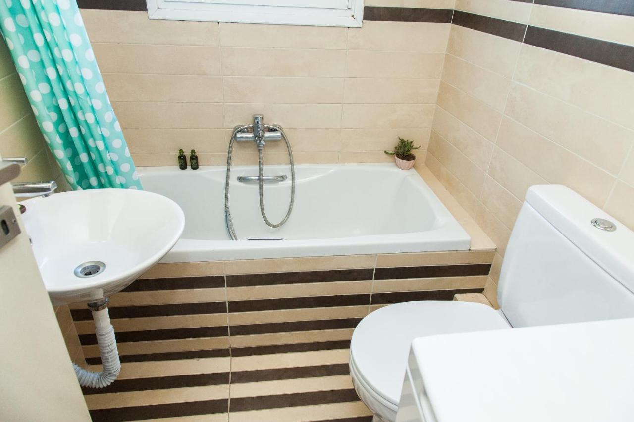 Ferienwohnung Bright Apt. With Lovely View In Lycabettus! Athen Exterior foto